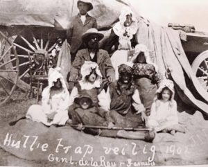 General de la Rey and family - 1902