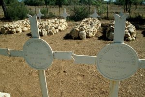 Duff and Walker's present graves at Elands River